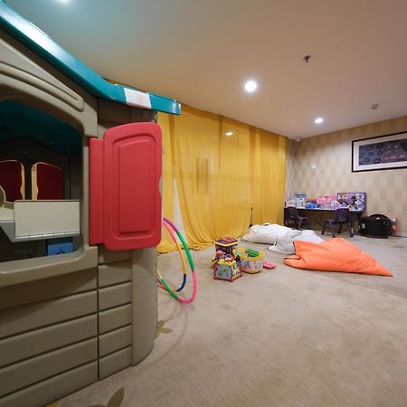 Hotel Chanti Managed By Tentrem Hotel Management Indonesia Semarang Dış mekan fotoğraf