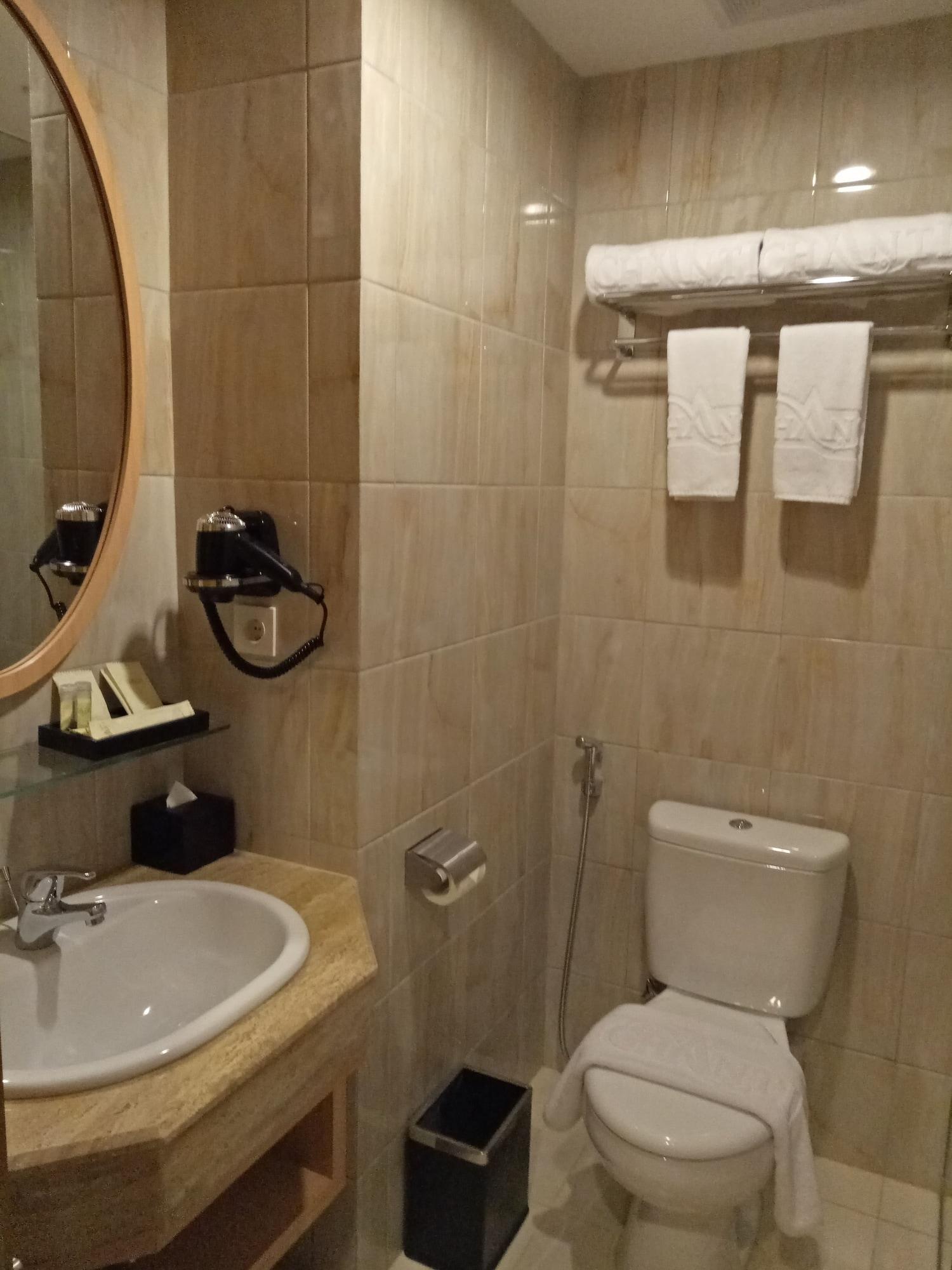 Hotel Chanti Managed By Tentrem Hotel Management Indonesia Semarang Dış mekan fotoğraf