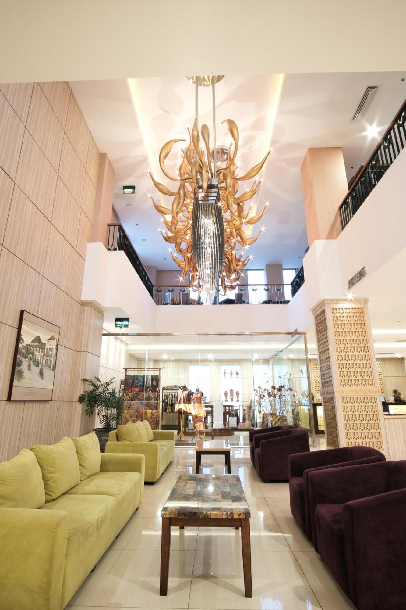 Hotel Chanti Managed By Tentrem Hotel Management Indonesia Semarang Dış mekan fotoğraf