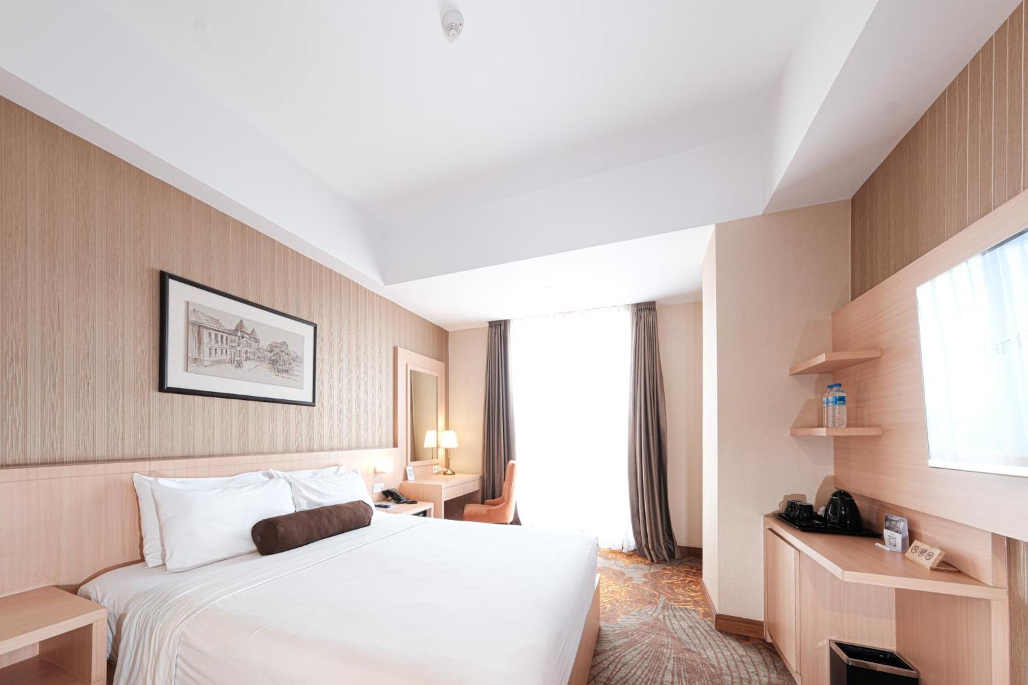 Hotel Chanti Managed By Tentrem Hotel Management Indonesia Semarang Dış mekan fotoğraf