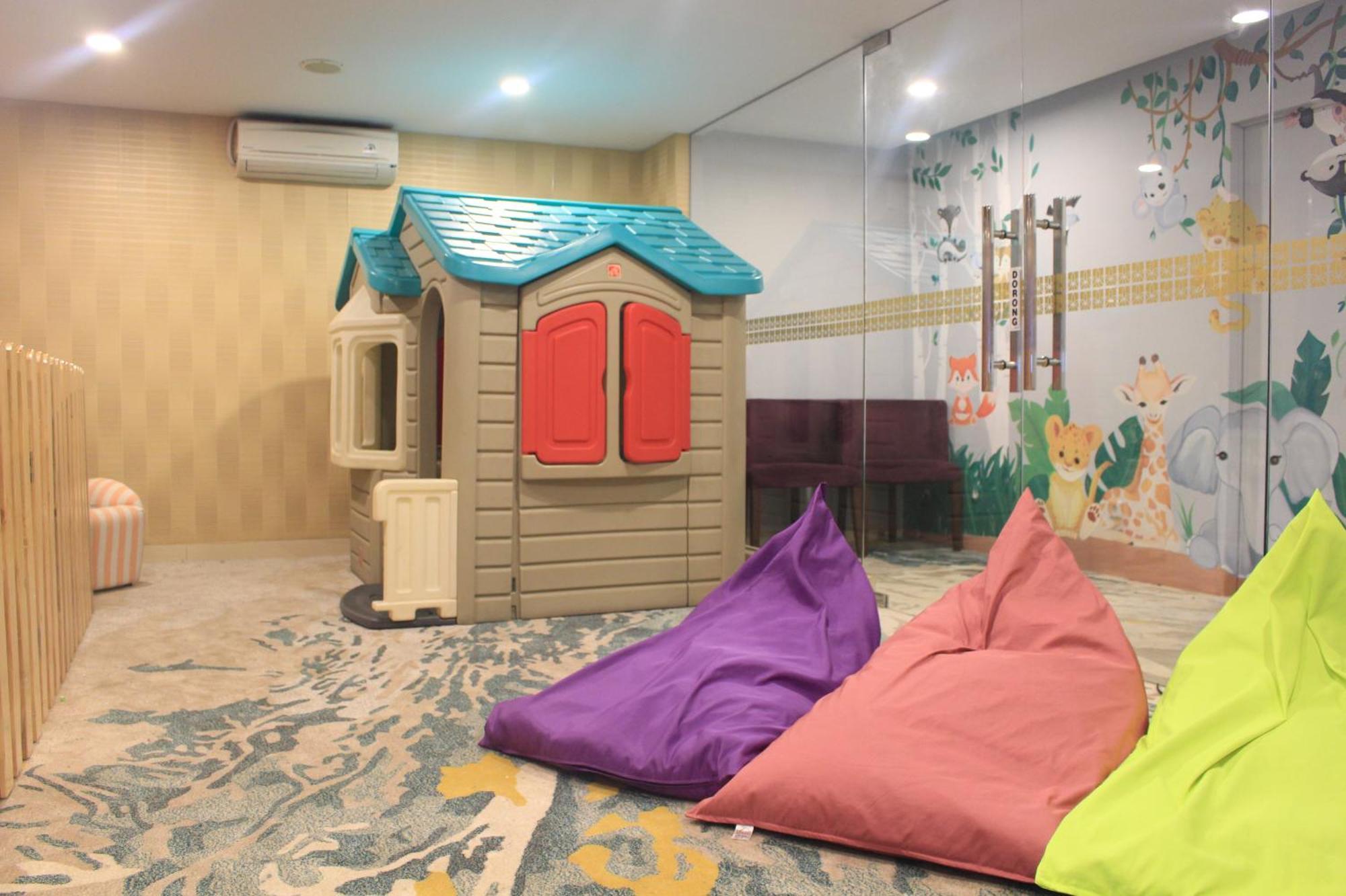 Hotel Chanti Managed By Tentrem Hotel Management Indonesia Semarang Dış mekan fotoğraf